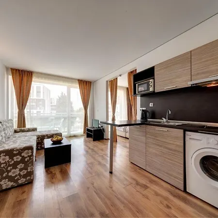Butterfly Studio Clara 5 Min From * Burgas